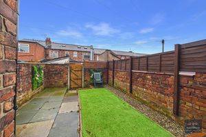 Photo 13- click for photo gallery